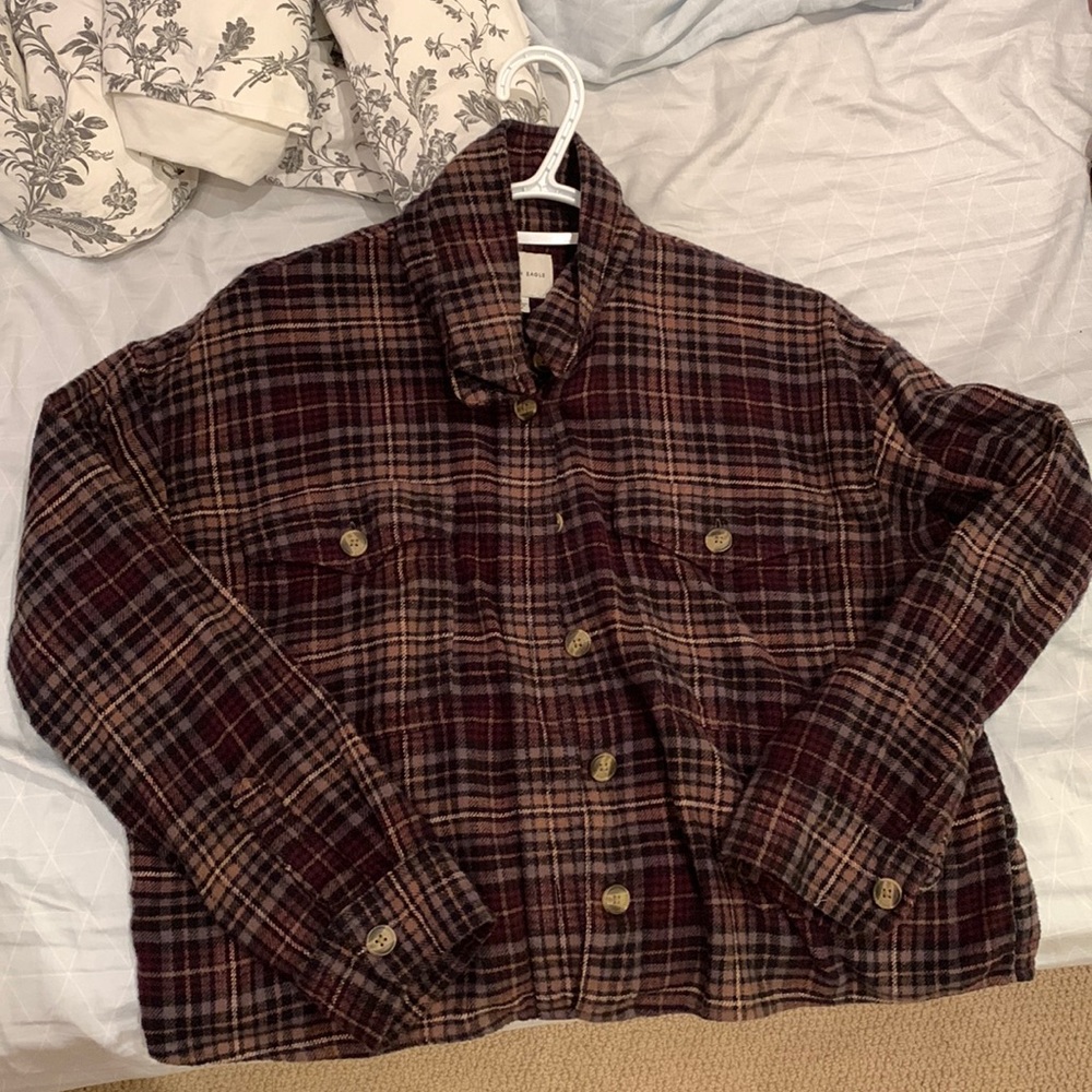 brown/burgundy cropped flannel